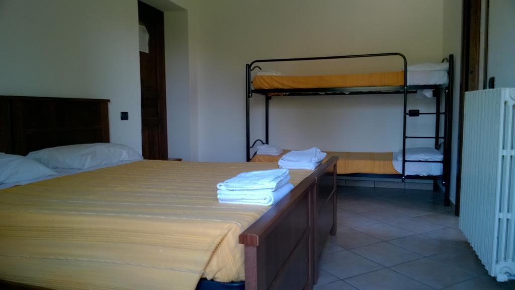 Agriturismo Za Beata Bed & Breakfast Penna Sant'Andrea Exterior foto